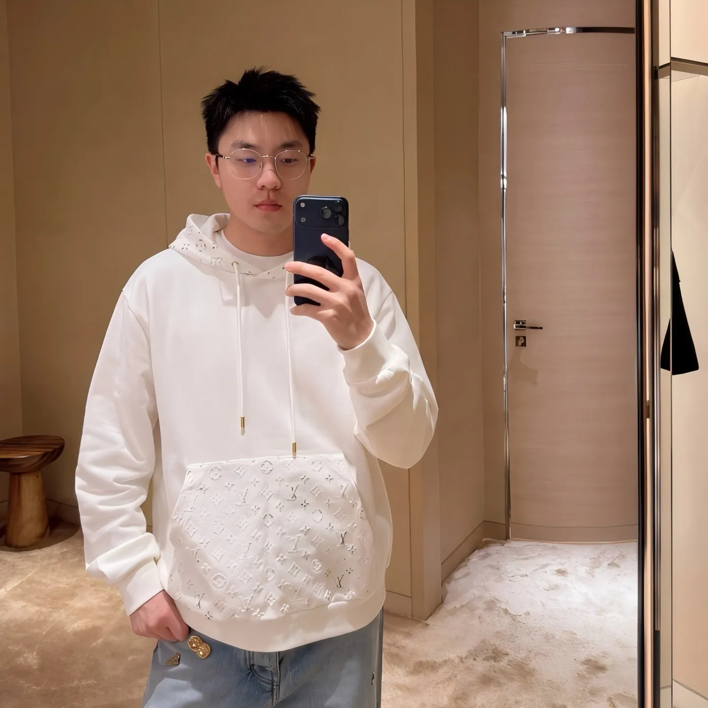 Louis Vuitton/Louis Vuitton presbyopic embossed hooded sweatshirt